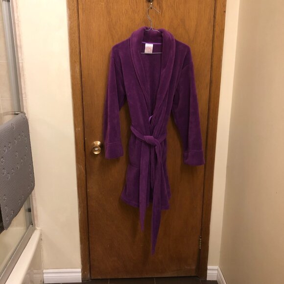 SKYE Sleepwear - Cozy purple robe with belt & with two front pockets - Size S/M - Picture 5 of 5